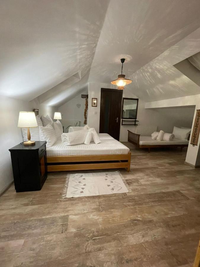 Apartament Yannis Daire Alba Iulia Dış mekan fotoğraf