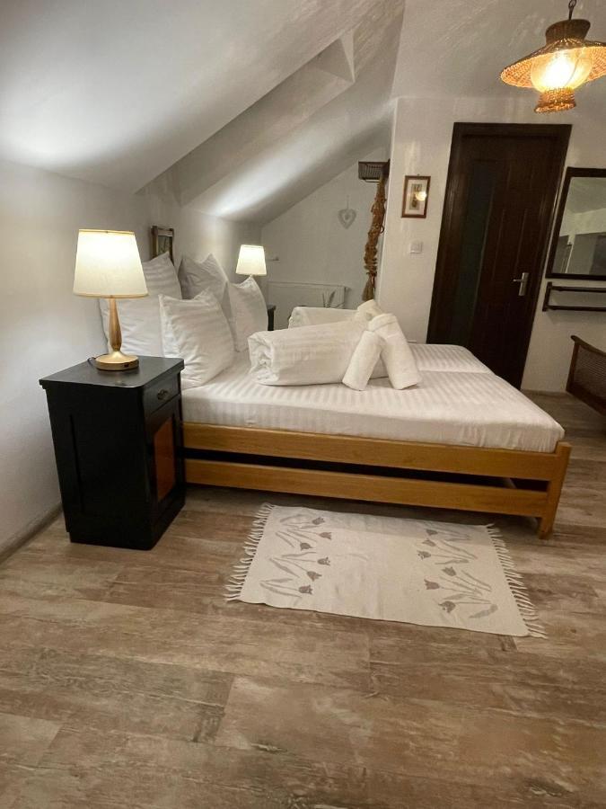 Apartament Yannis Daire Alba Iulia Dış mekan fotoğraf